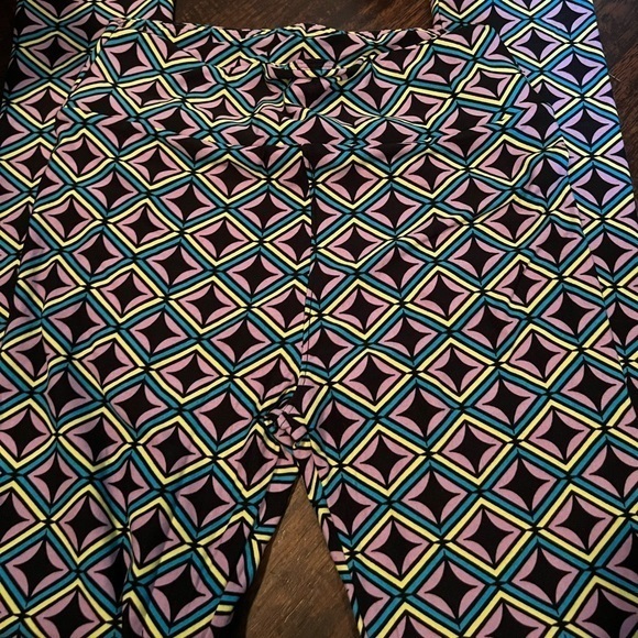 LuLaRoe Pants - - LulaRoe OS leggings